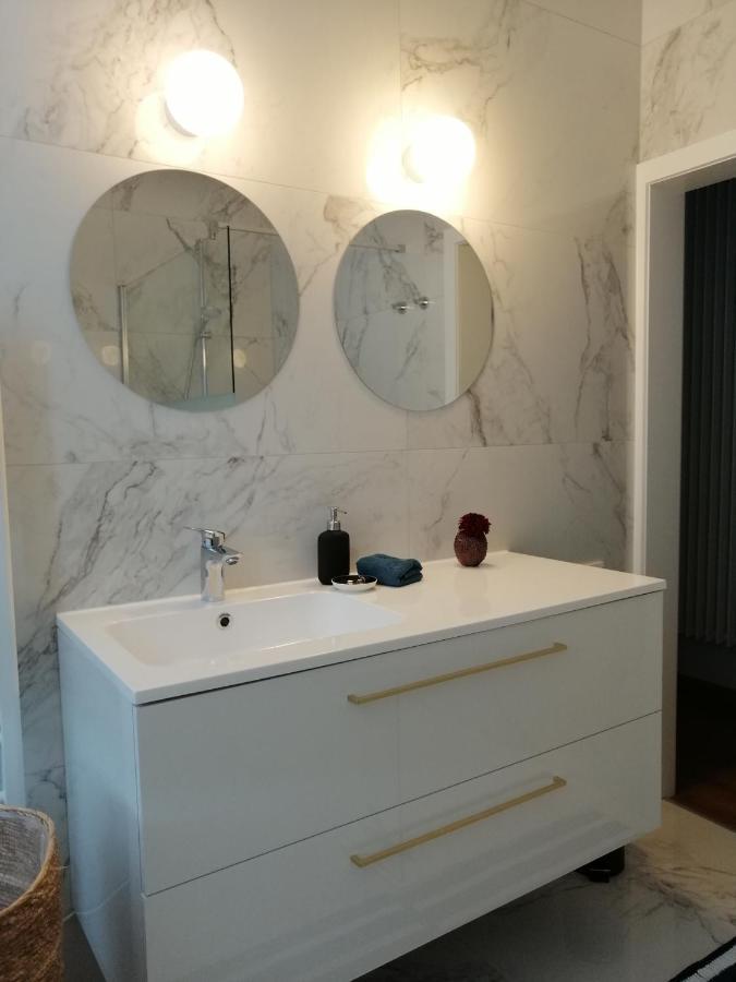 Large Apartment 800M From The Beach 90 Square Meters Oostende Dış mekan fotoğraf